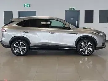 Used MG HS Trophy 299 HP (219 kW) 2024 Silver SUV