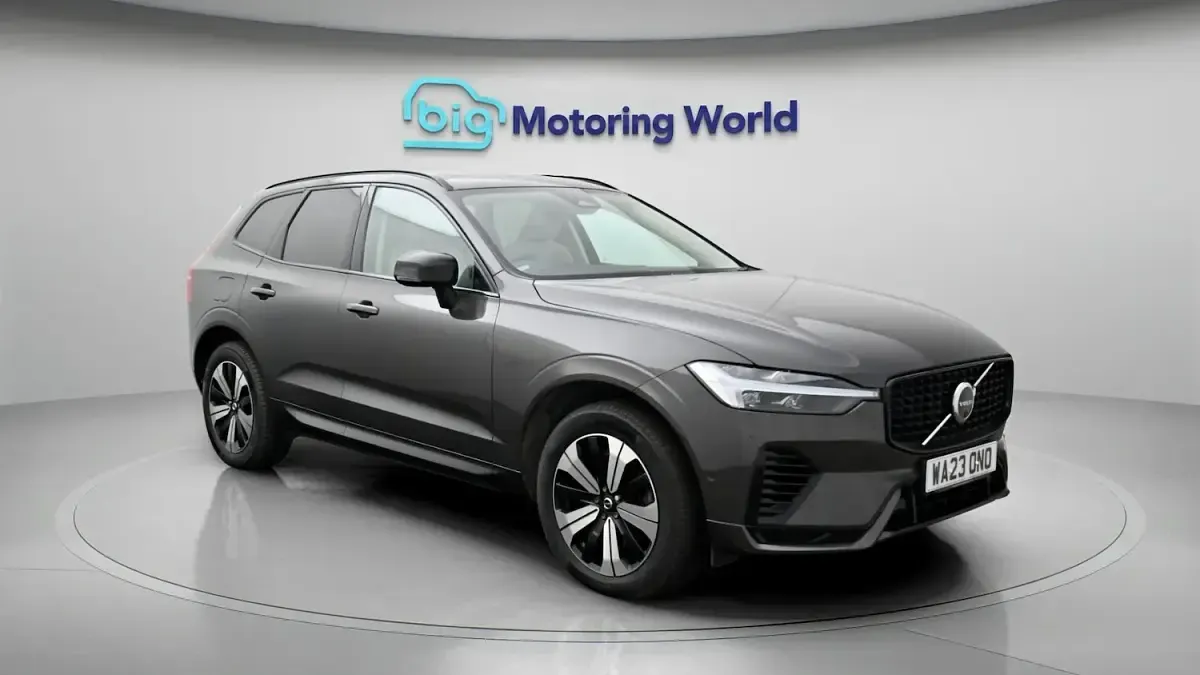 Used Volvo XC60 Plus 350 HP (257 kW) 2023 SUV