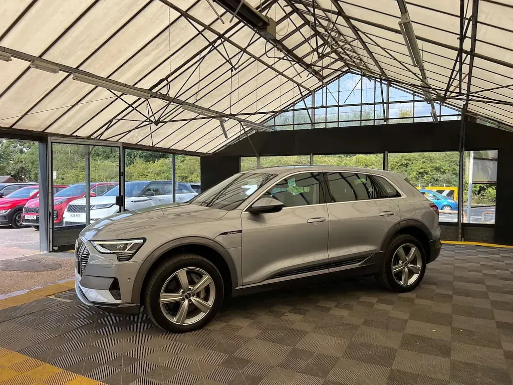 Used Audi e-tron Advanced 11 kW (15 HP) 2022 SUV