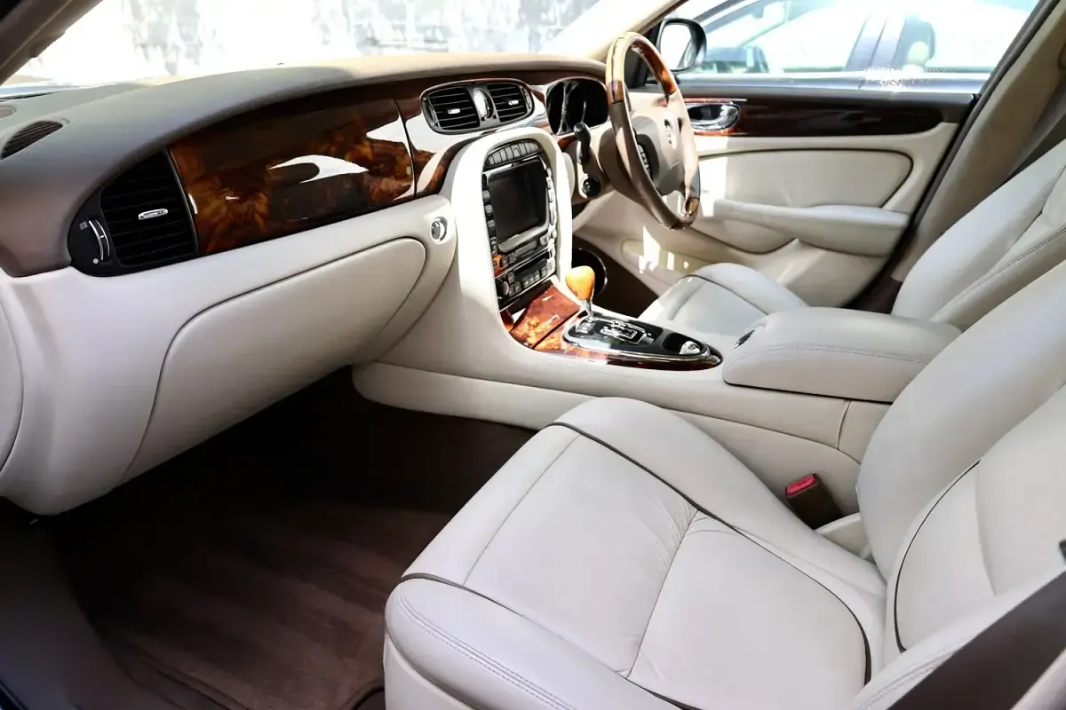 Used Jaguar XJ8 Sovereign 2005 Grey Sedan