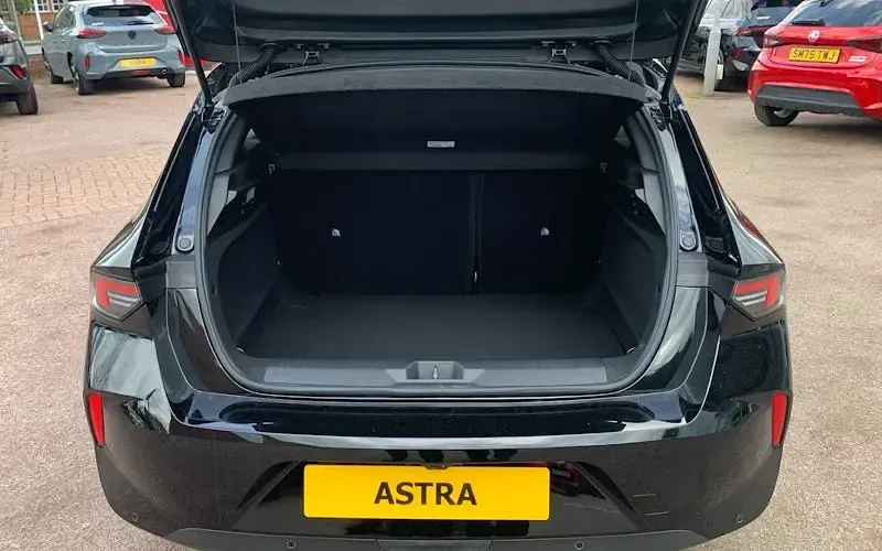 New Vauxhall Astra 131 HP (96 kW) 2025 Hatchback