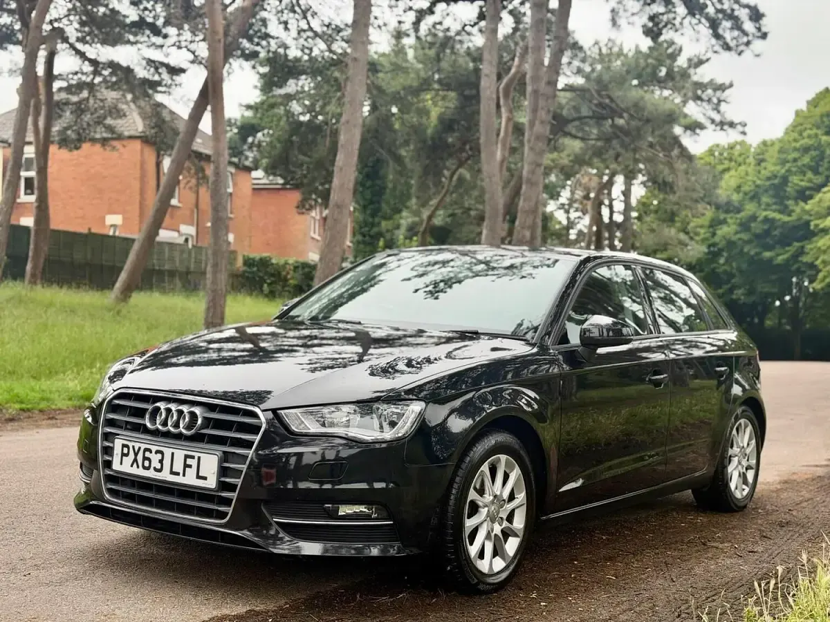 Used Audi A3 Sportback Performance 2013 Black Hatchback