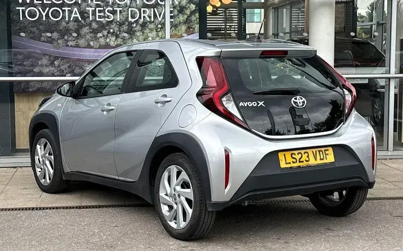 Used Toyota Aygo X PURE 72 HP (52 kW) 2025 SUV