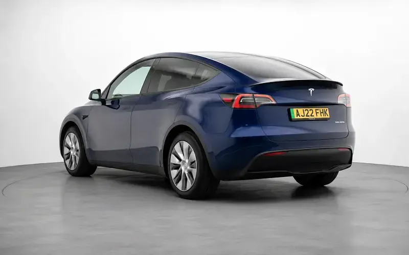 Used Tesla Model Y Long Range AWD 286 kW (389 HP) 2025 SUV