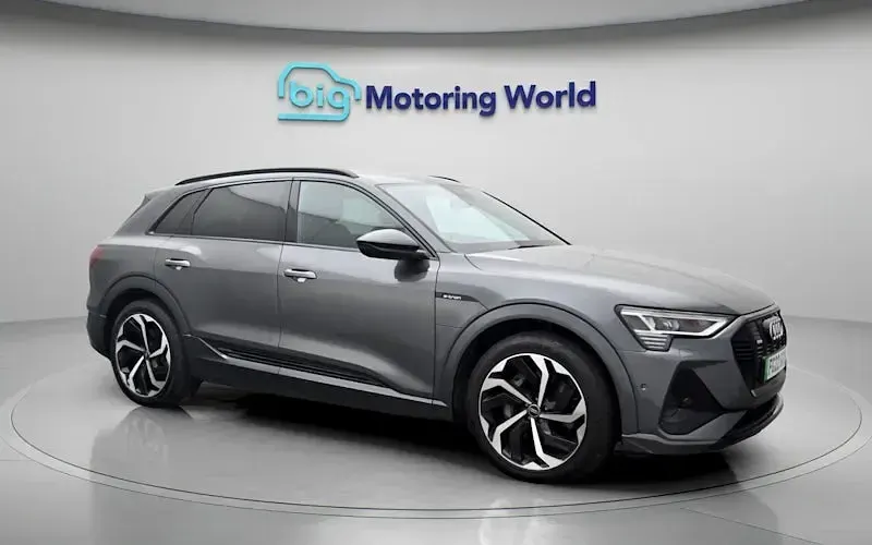 Used Audi e-tron Black Edition 300 kW (408 HP) 2022 Grey SUV