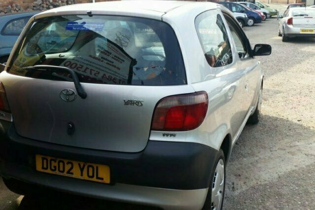 Used Toyota Yaris 2002 Hatchback
