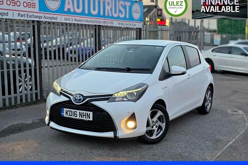 Used 2016 Toyota Yaris Hybrid | £8,995 (Expensive) - Image 1/1