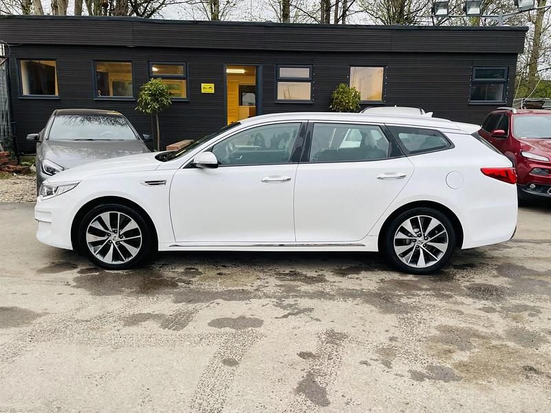 Used Kia Optima 141 HP (103 kW) 2017 White Estate