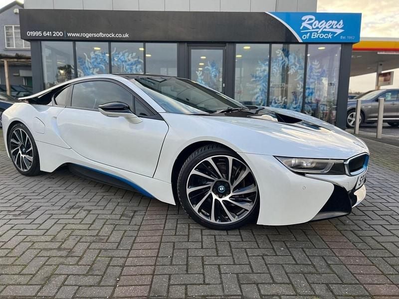 White Used 2014 BMW i8 Pure Impulse Coupe | £30,000 (Fair price) - Image 1/3