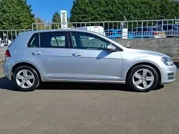 Begagnad VW Golf VII Edition 110 HK (80 kW) 2017 Silver Halvkombi