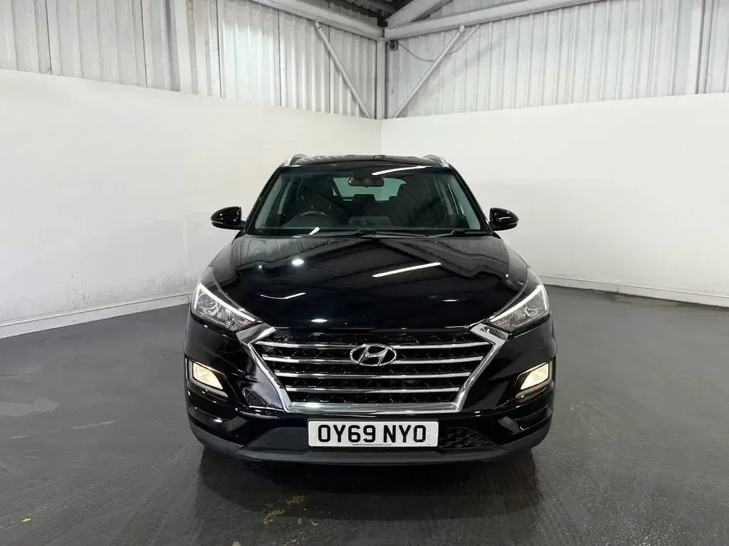 Used Hyundai Tucson SE 132 HP (97 kW) 2019 Black SUV