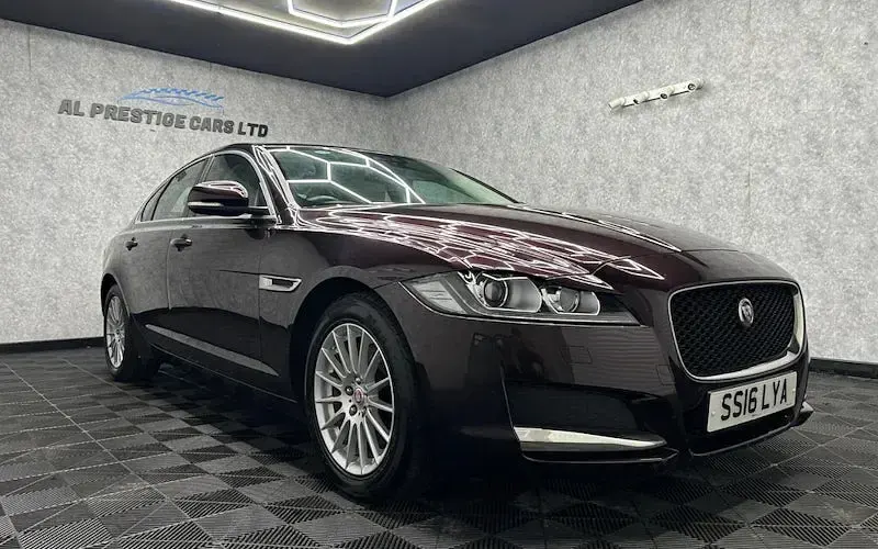 Used Jaguar XF Prestige 163 HP (119 kW) 2020 Sedan