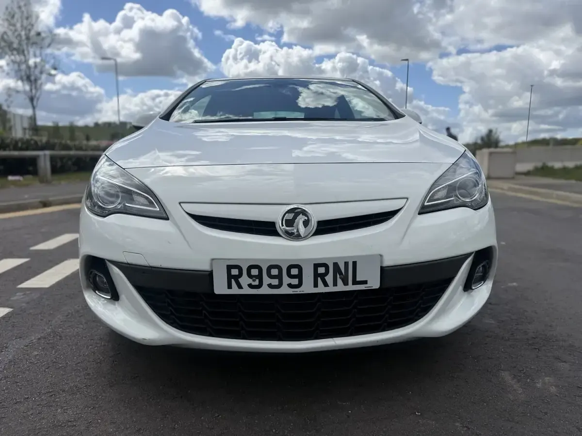 Used Vauxhall Astra GTC Edition 2016 White Coupe