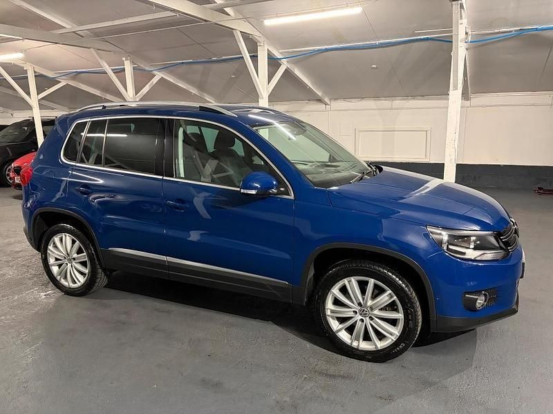 Blue Used 2012 VW Tiguan Sportline SUV | £5,990 (Fair price) - Image 1/4
