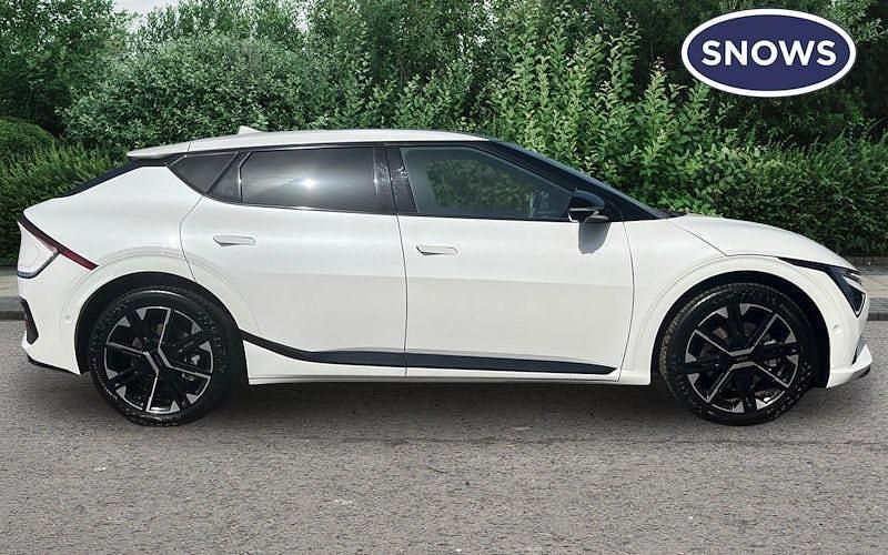 Used Kia EV6 GT-Line S 167 kW (228 HP) 2025 White SUV