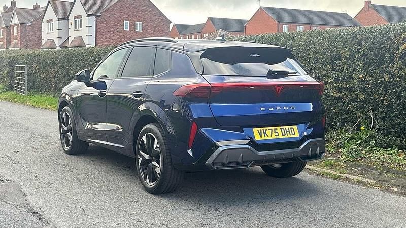 Used Cupra Terramar 2025 Cosmos blue SUV