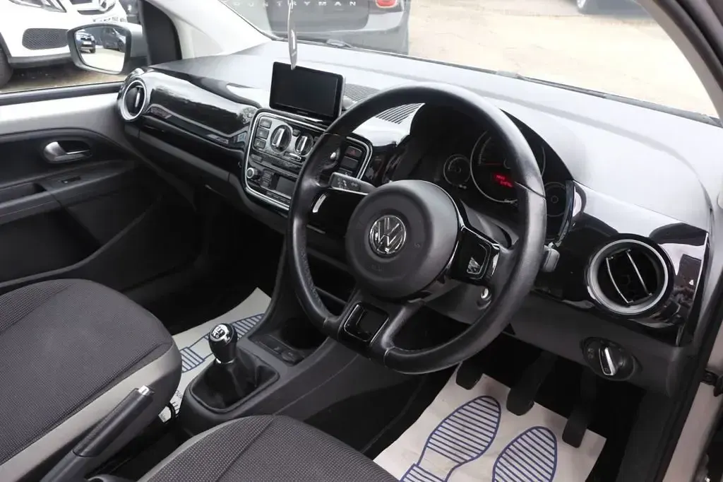 Usado VW up! high up! 2015 Prateado Citadino