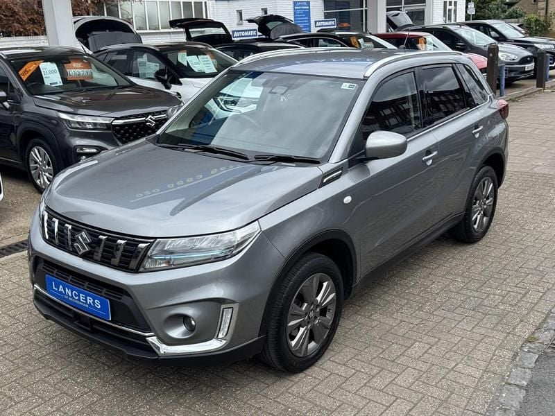 Second-hand Suzuki Vitara SZ-T 129 CP (94 kW) 2023 Gri SUV
