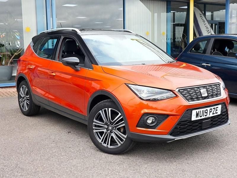 Orange Used 2019 Seat Arona XCELLENCE SUV | £12,289 (Fair price) - Image 1/4