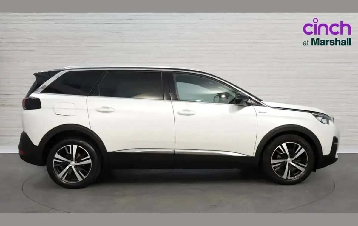 Used Peugeot 5008 GT-line 162 HP (119 kW) 2018 White SUV