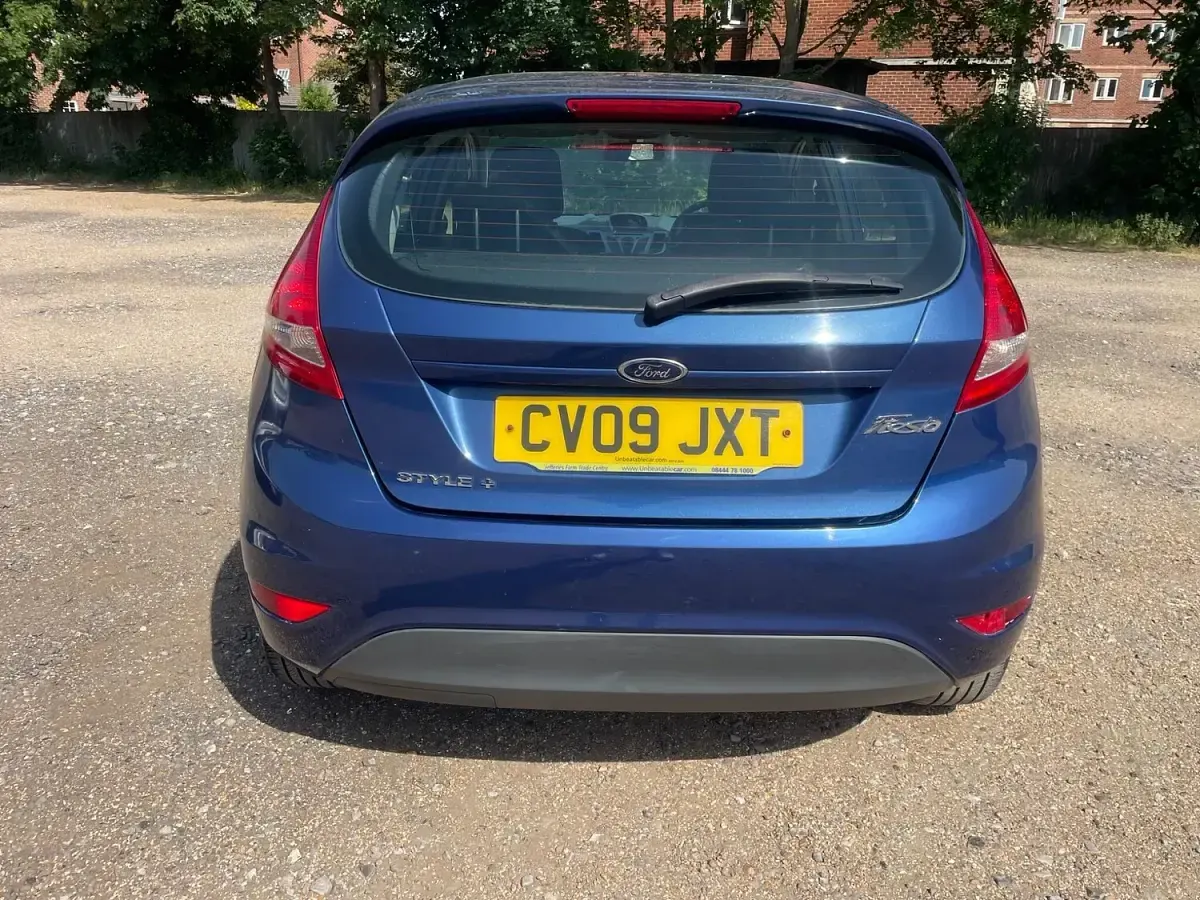 Used Ford Fiesta Style 2009 Blue Hatchback