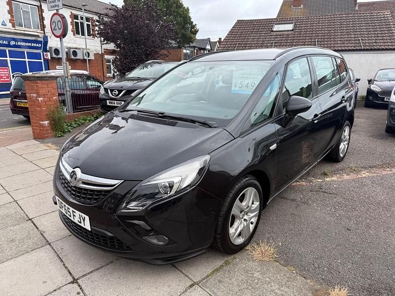 Black Used 2015 Vauxhall Zafira MPV | £5,495 (Fair price) - Image 1/4