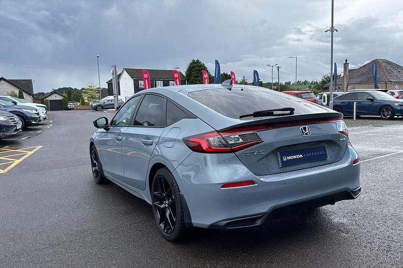 Begagnad Honda Civic Sport 143 HK (105 kW) 2025 Grå Halvkombi