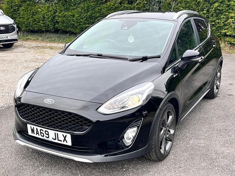 Used Ford Fiesta Active X 140 HP (102 kW) 2019 Black Hatchback