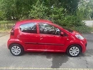 Image 2/4