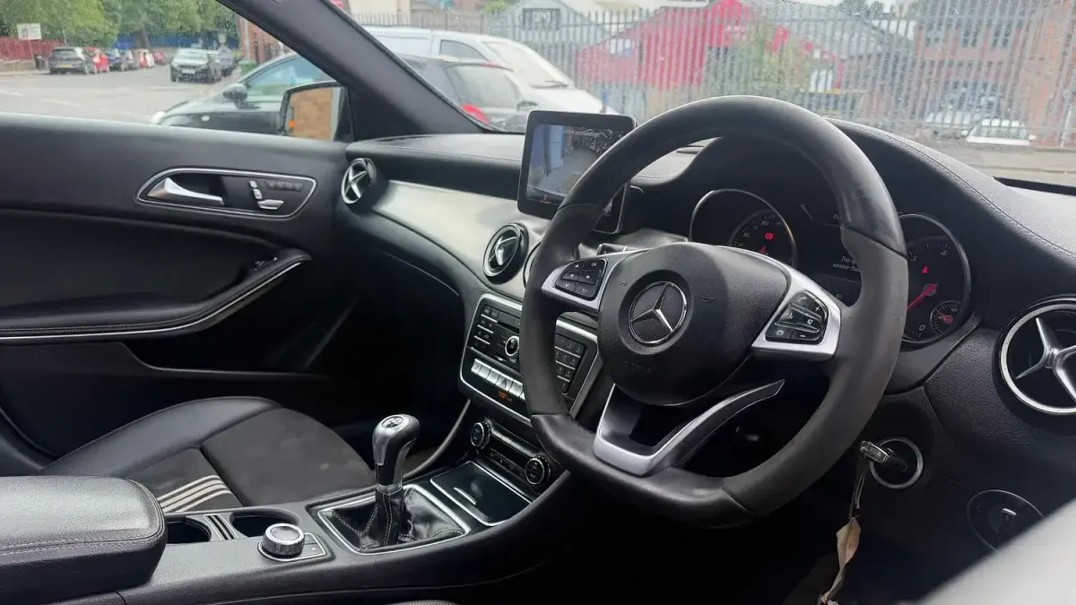 Used Mercedes GLA200 Premium Plus 2017 White SUV