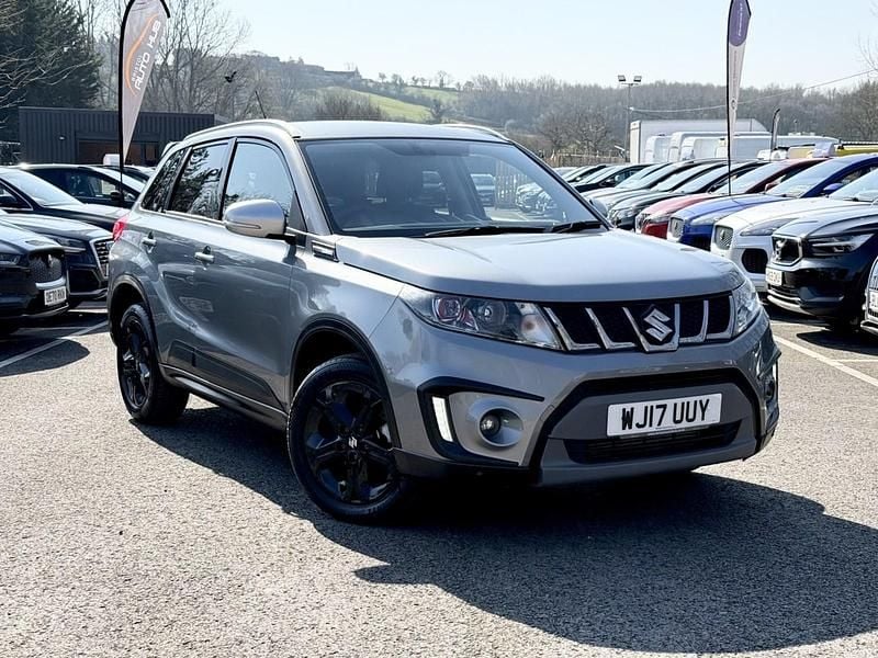 Used Suzuki Vitara 140 HP (102 kW) 2017 Grey SUV