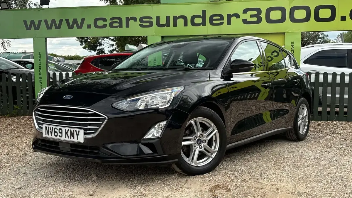 Used Ford Focus Zetec 125 HP (91 kW) 2020 Black Hatchback