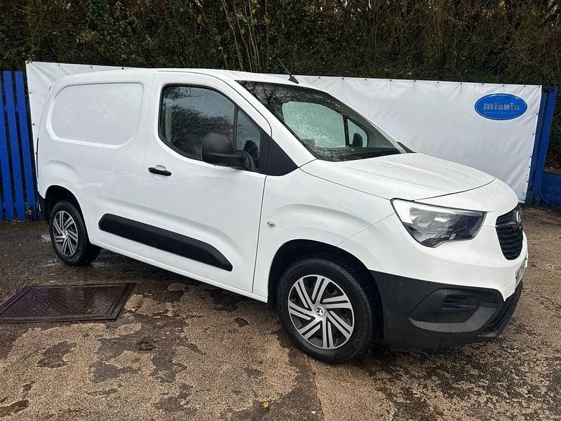 Used Vauxhall Combo Edition 75 HP (55 kW) 2021 White Van