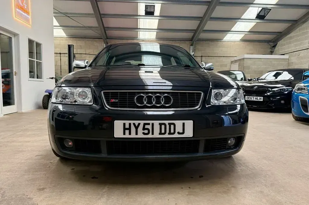 Used Audi A3 Design 225 HP (165 kW) 2002 Black Hatchback