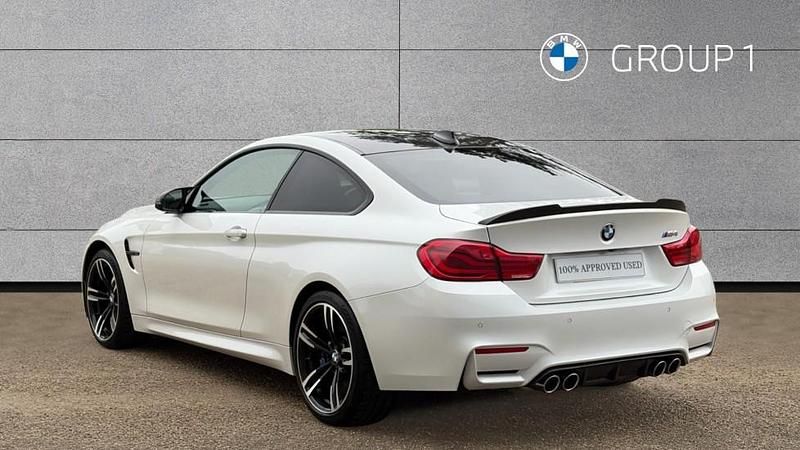 Used BMW M4 Comfort Edition 431 HP (317 kW) 2019 White Coupe