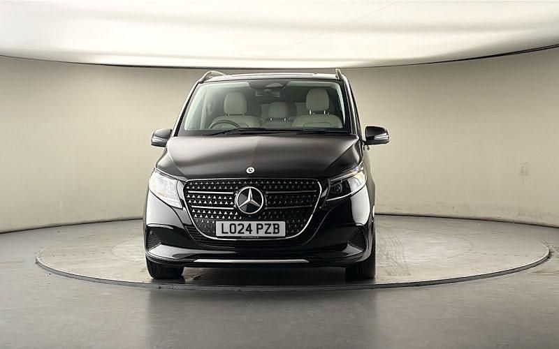 Usado Mercedes V220 163 HP (119 kW) 2020 Monovolume