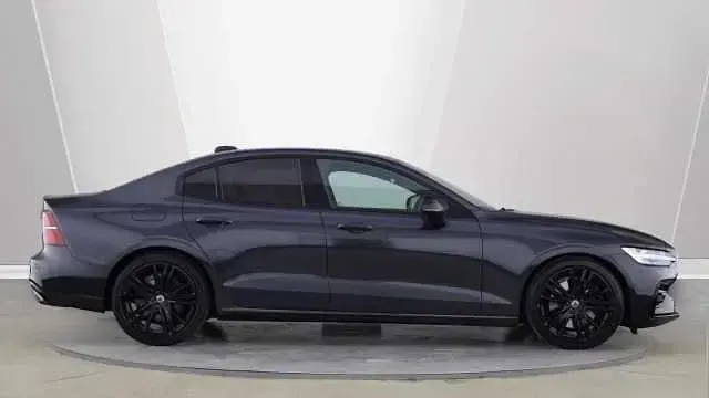 Usado Volvo S60 R-Design 250 HP (183 kW) 2020 Cinzento Sedan