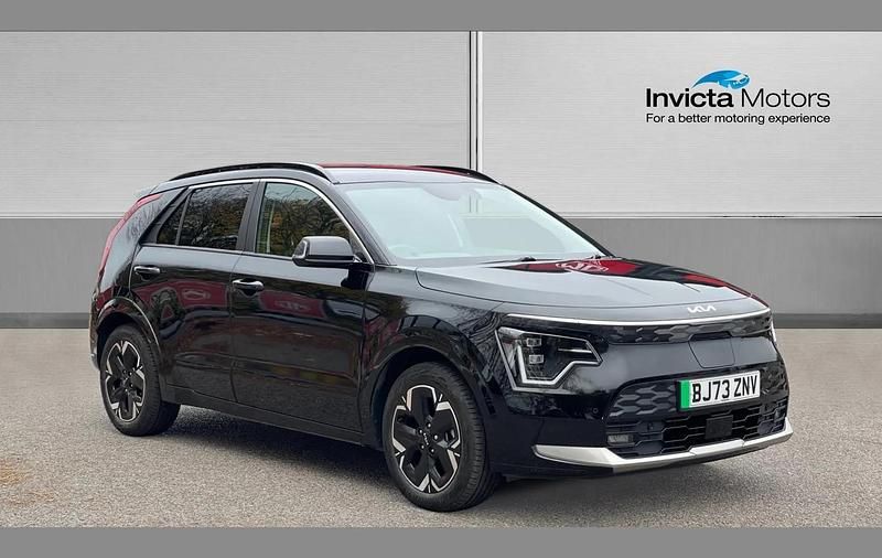 Black Used 2023 Kia e-Niro SUV | £22,000 (Good price) - Image 1/4