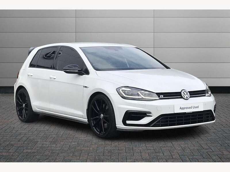 White Used 2018 VW Golf VII R Hatchback | £25,150 (Expensive) - Image 1/4