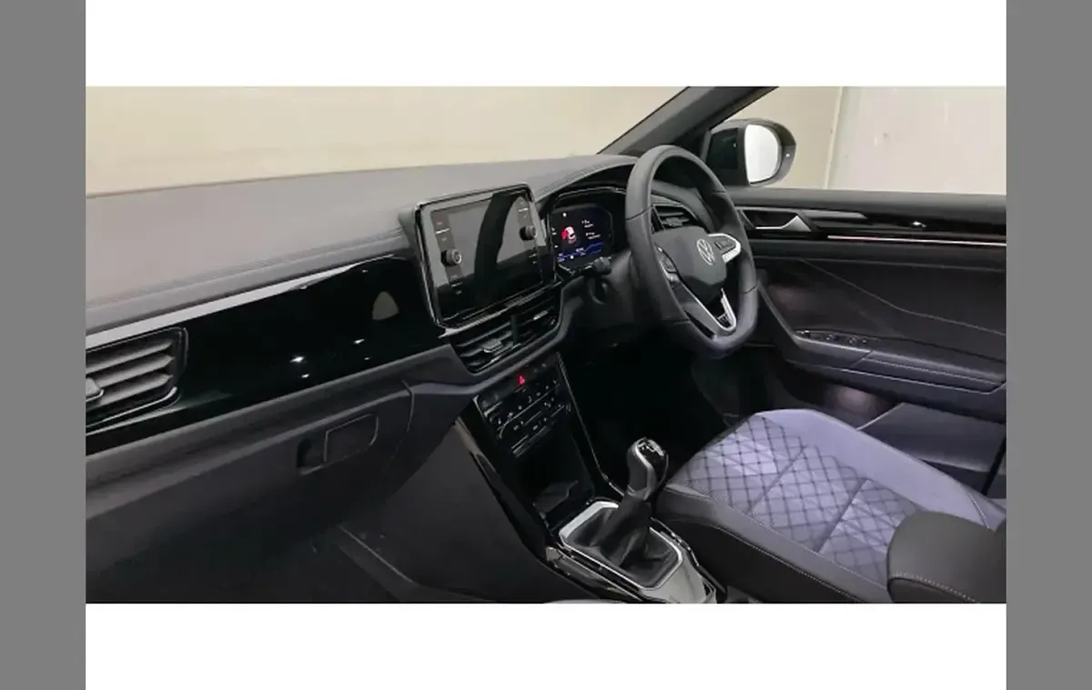 New VW T-Roc Black Edition 150 HP (110 kW) 2025 Other SUV