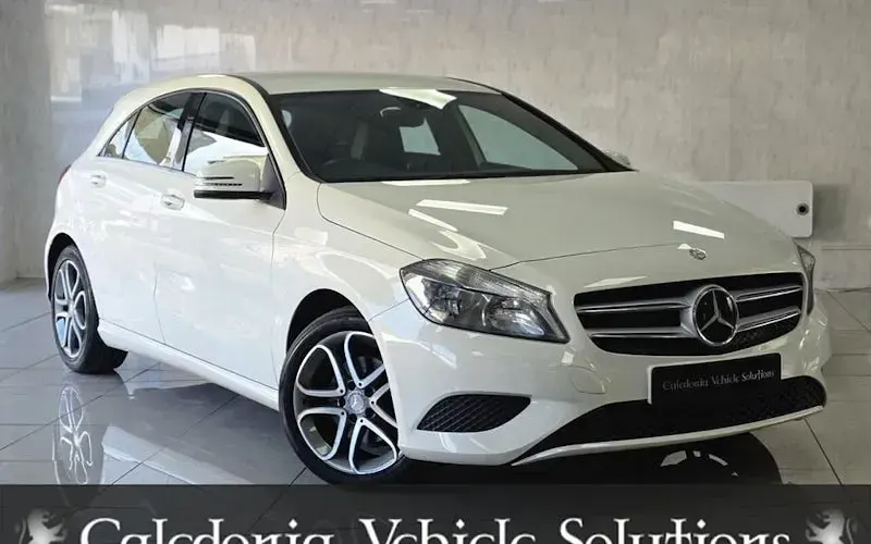Begagnad Mercedes A200 136 HK (100 kW) 2013 Halvkombi