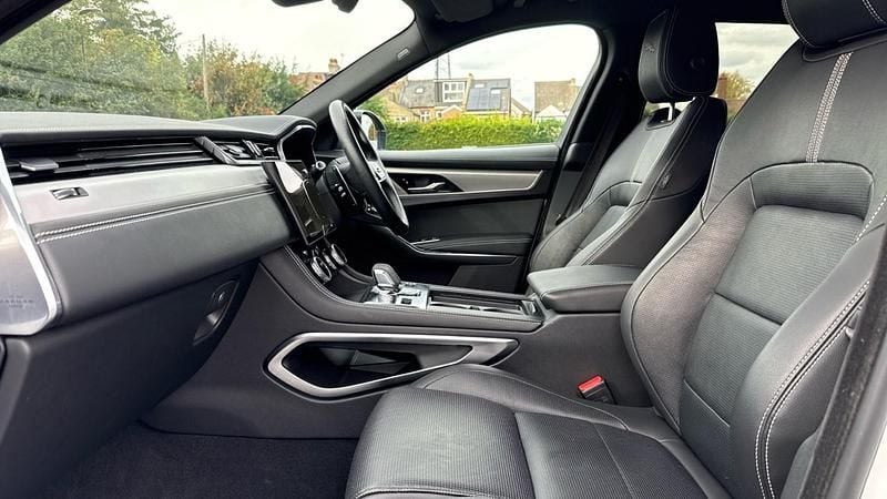 Used Jaguar F-Pace R-Dynamic 204 HP (150 kW) 2021 White SUV