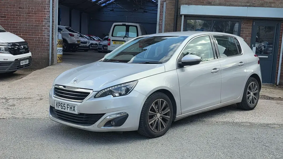 Used Peugeot 308 Allure 2015 Silver Hatchback