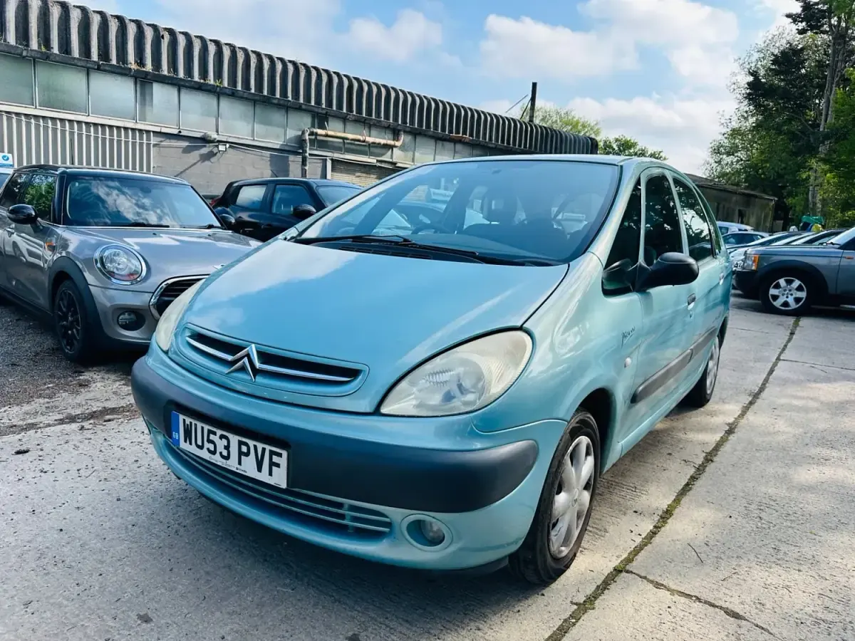 Używany Citroën Xsara Picasso 2003 Niebieski Minivan