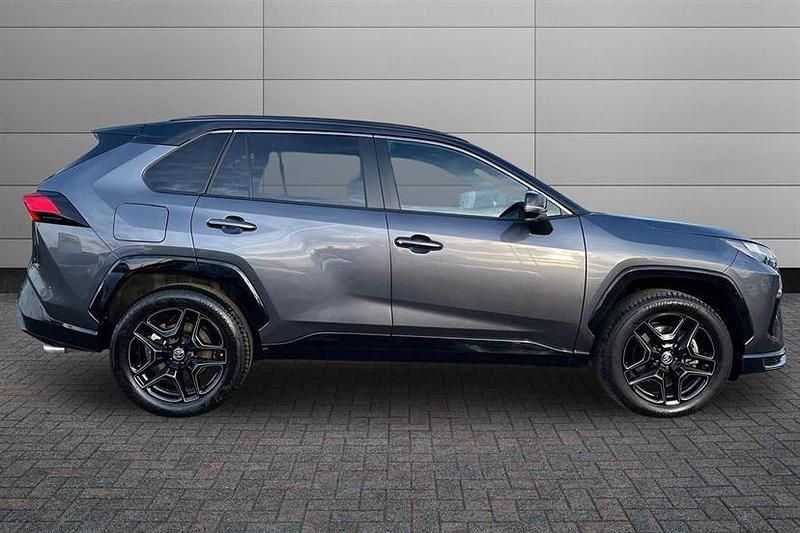 Used Toyota RAV4 Hybrid Sport 306 HP (225 kW) 2025 Decuma grey with black roof SUV