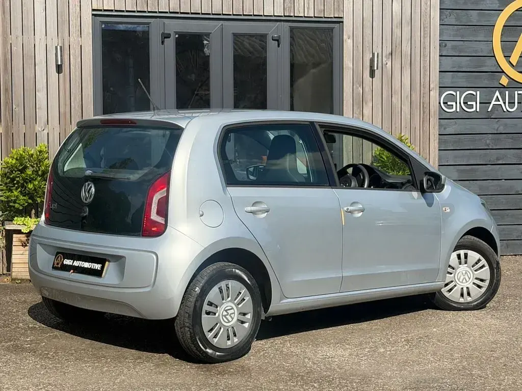 Used VW up! move up! 60 HP (44 kW) 2013 Silver Hatchback