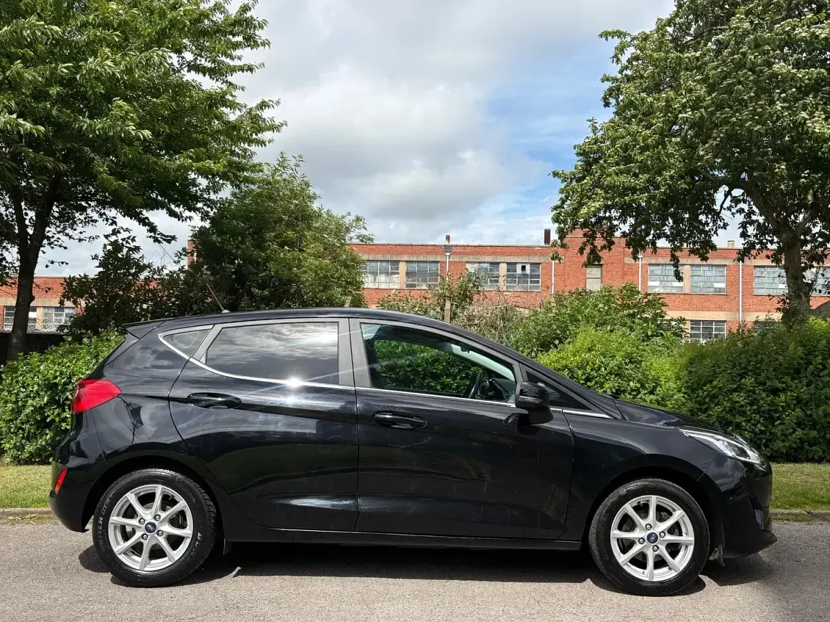 Used Ford Fiesta Zetec 2018 Black Hatchback