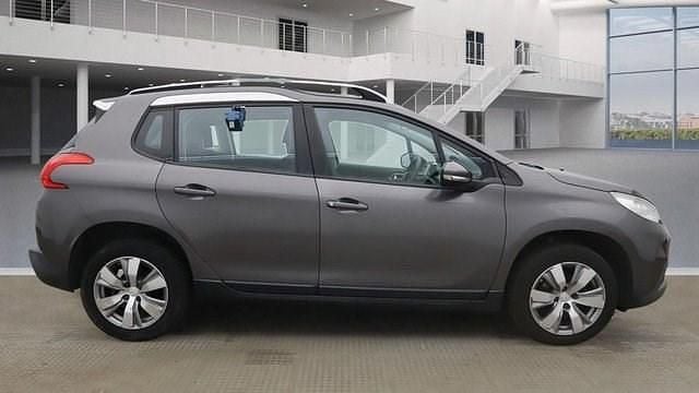 Używany Peugeot 2008 Active 75 KM (55 kW) 2015 Szary SUV