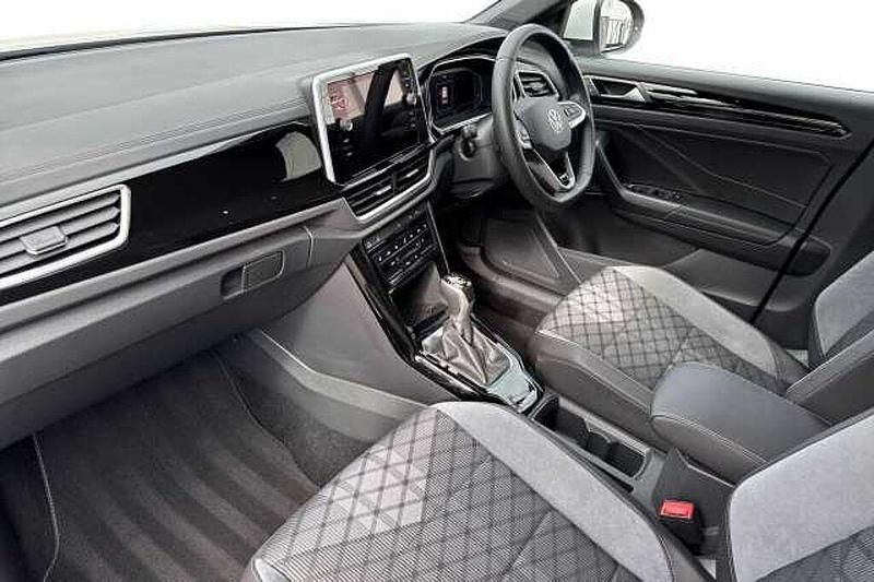 Used VW T-Roc R-line 150 HP (110 kW) 2024 White SUV