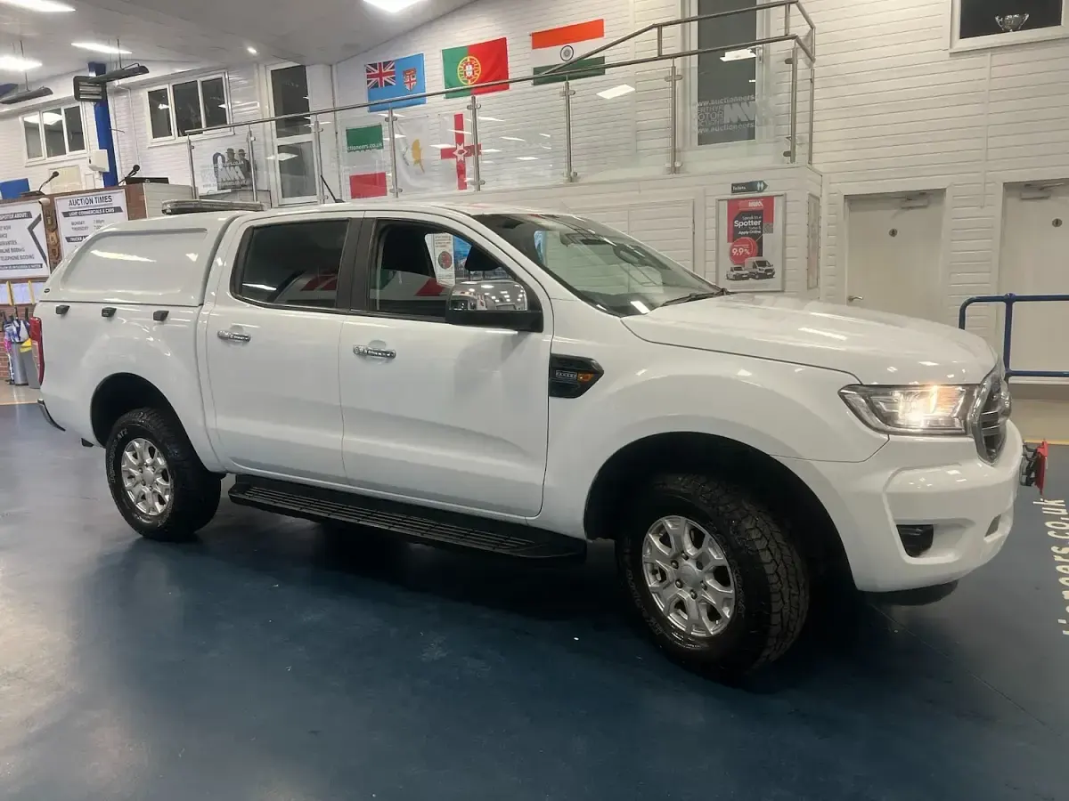 Used Ford Ranger XLT 170 HP (125 kW) 2022 White Pickup